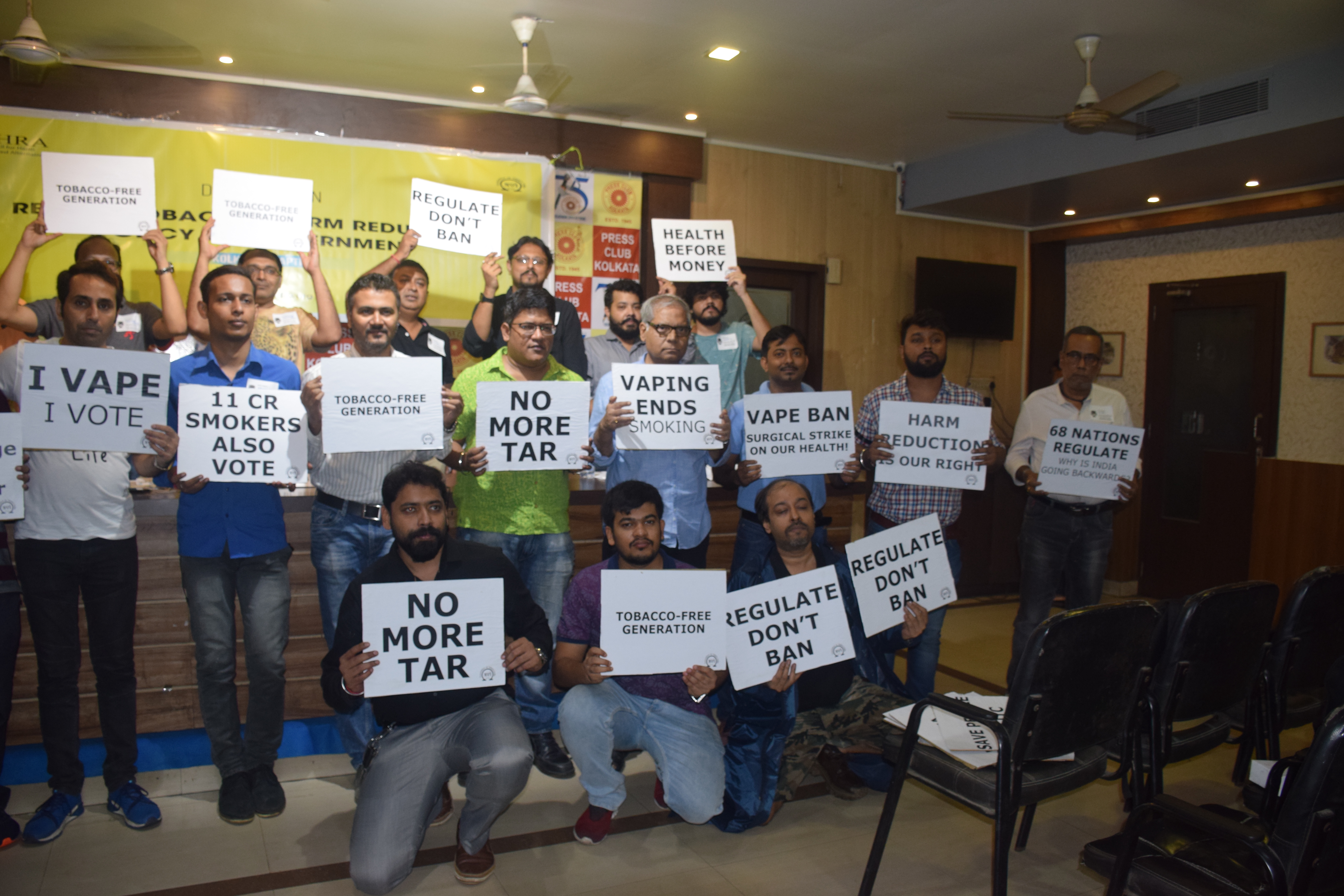 Vapers protesting the e-cigarette ban in Kolkata, 28 September 2019